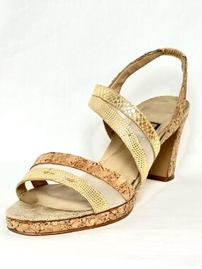 Nina Gold & Tan Strappy Open Toe Heels Size: 8M